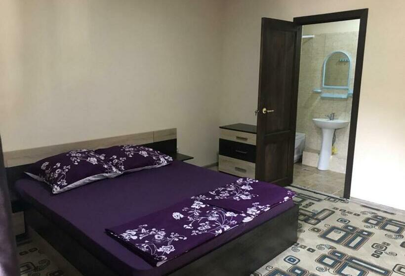 اتاق استاندارد, барнаба