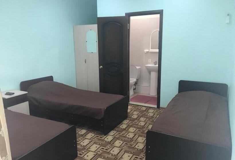 اتاق استاندارد سه نفره, барнаба