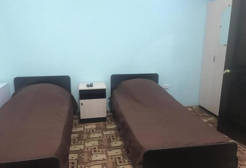 اتاق استاندارد سه نفره, барнаба