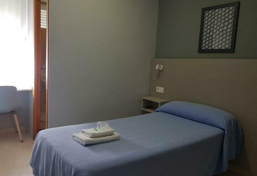 Номер Стандарт Индивидуальный, Hostal Soto