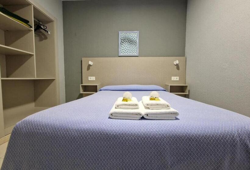 스탠다드 룸, Hostal Soto