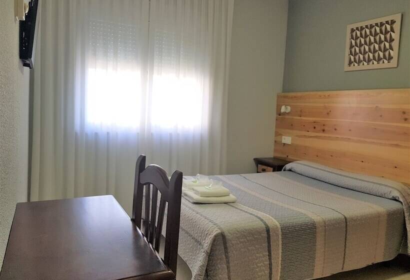 Семейный Номер, Hostal Soto