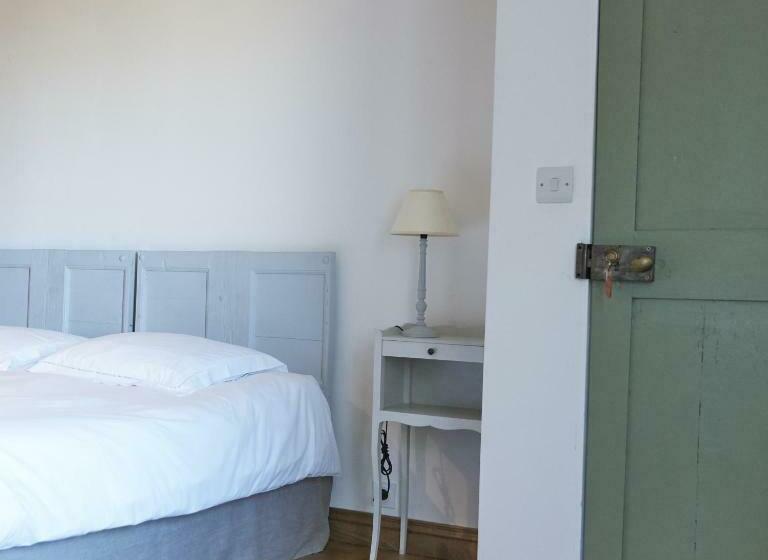 スタンダードルーム, La Cour Du Marronnier