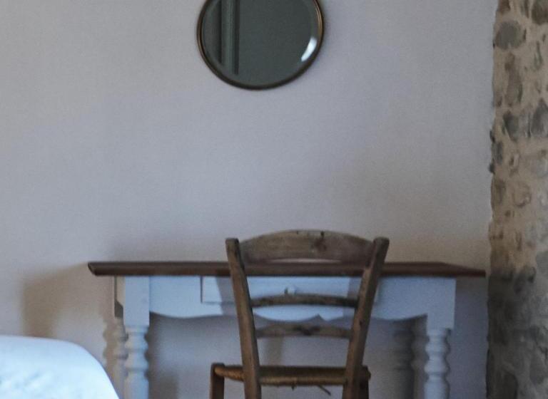 スタンダードルーム, La Cour Du Marronnier