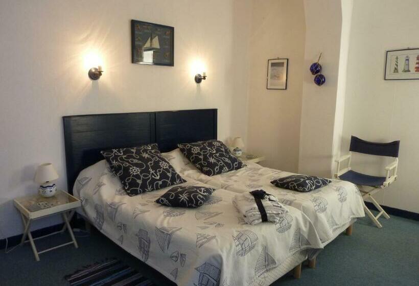 غرفة قياسية, Manoir De L Hermerel