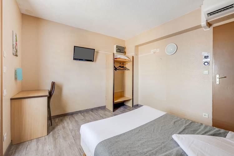 اتاق استاندارد, Rev