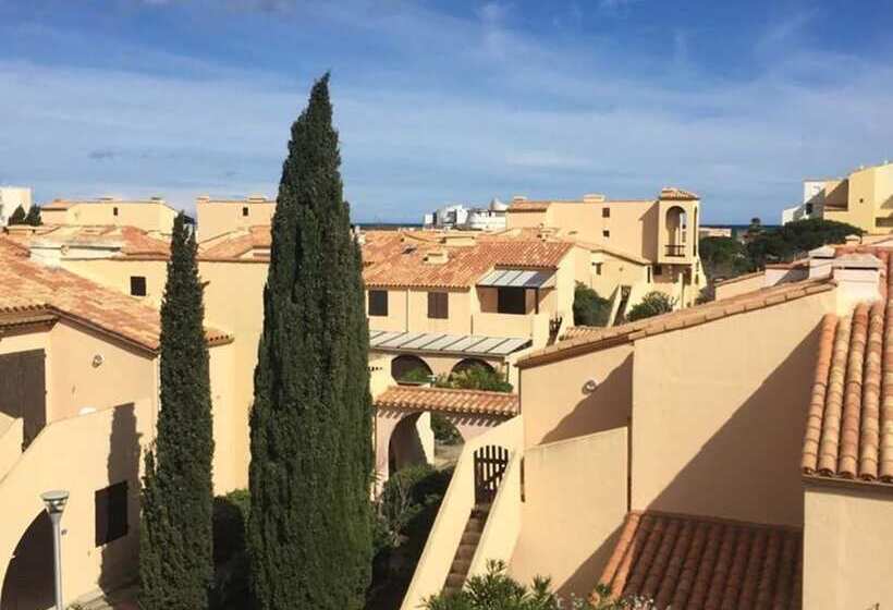 اتاق استاندارد, Rev