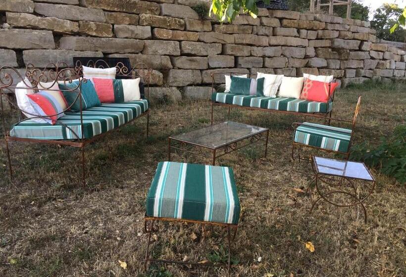 غرفة عائلية مطلّة علي الحديقة, Gite De Gazelle Chambres D Hote