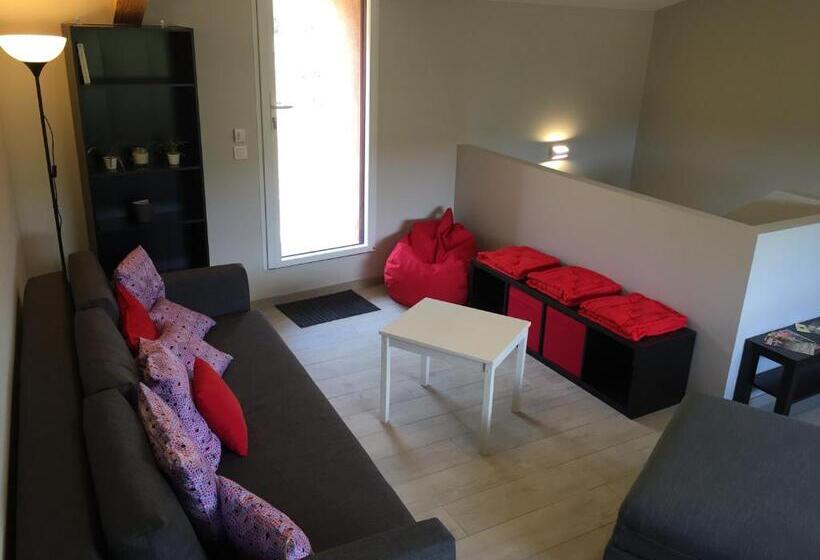 غرفة عائلية مطلّة علي الحديقة, Gite De Gazelle Chambres D Hote