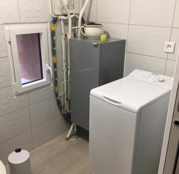 غرفة عائلية مطلّة علي الحديقة, Gite De Gazelle Chambres D Hote