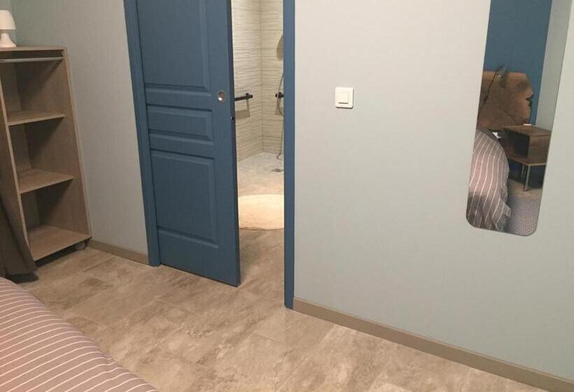 Номер Стандарт Адаптированный для Инвалидов, Gite De Gazelle Chambres D Hote