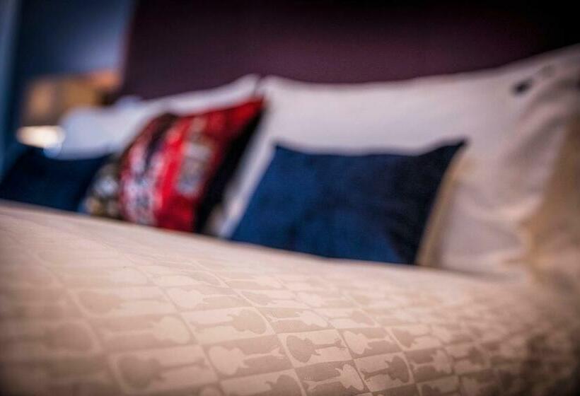 חדר סטנדרט עם מיטת קינג, The Cumberland