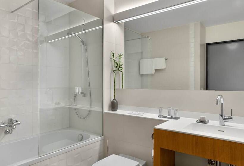 Номер Стандарт 2 Двуспальные Кровати, Ac Hotel By Marriott Innsbruck