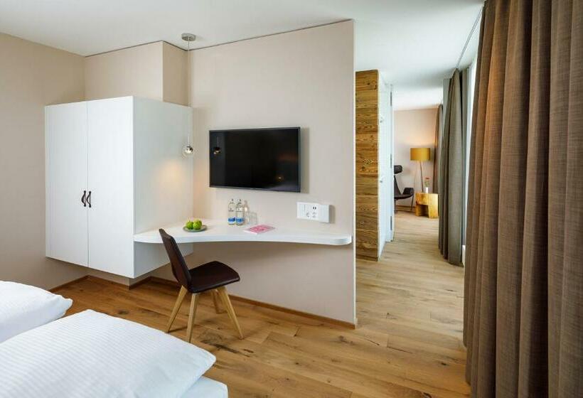 Люкс, Allegra Lodge