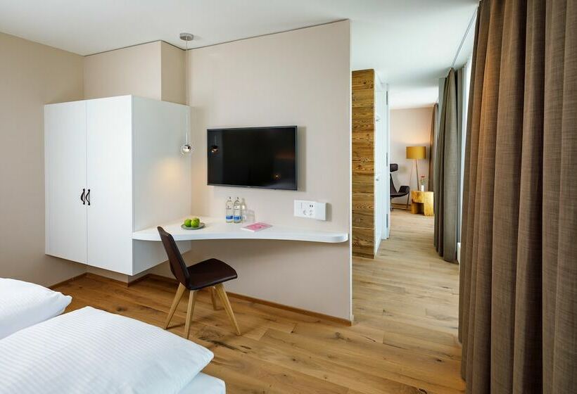 Люкс, Allegra Lodge