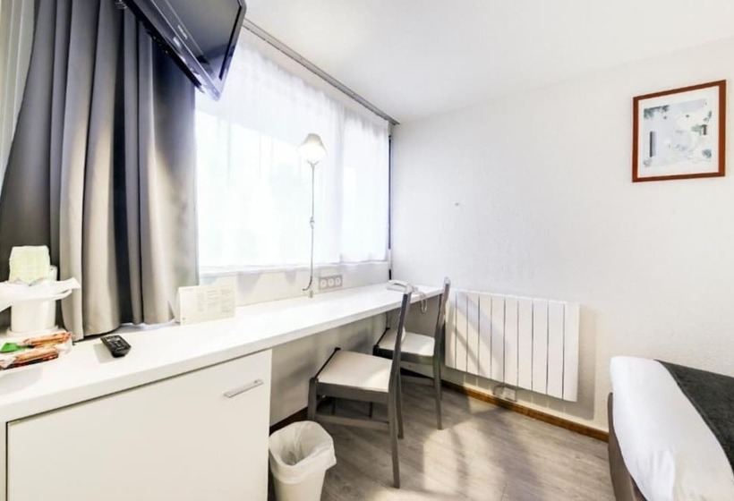 Номер Стандарт, Brit Hotel Confort Nancy Lunéville