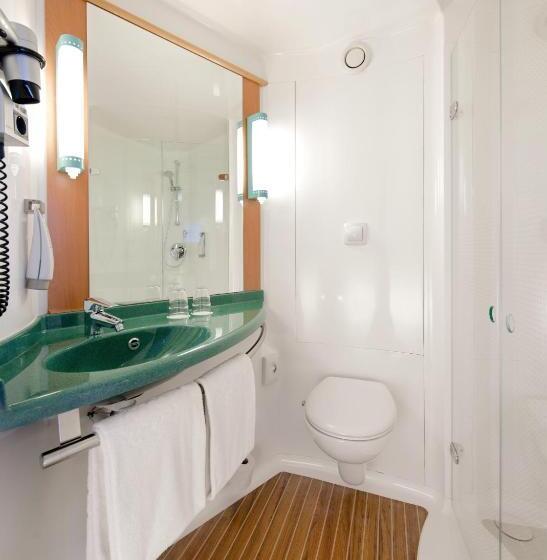 Habitación Familiar, Ibis Budget Valencia Aeropuerto