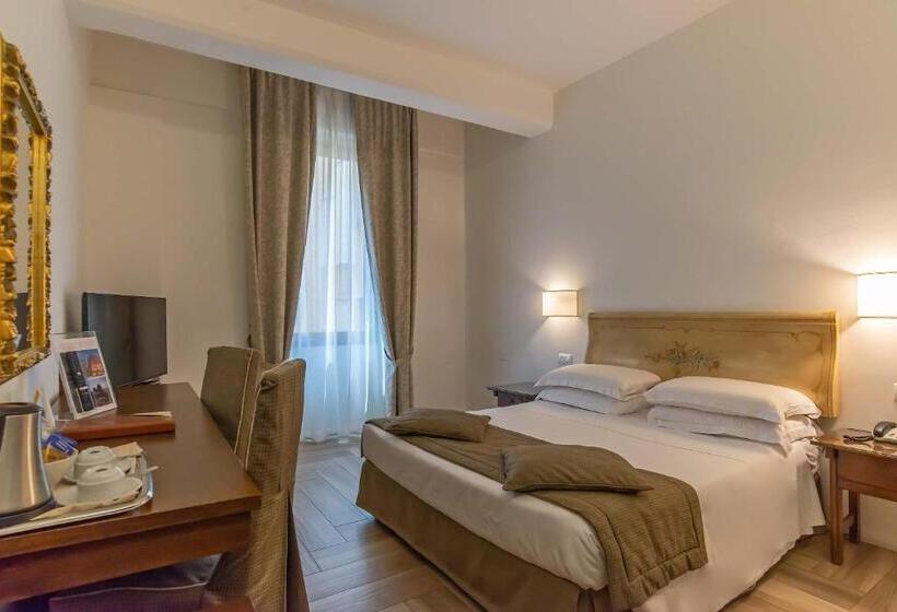 اتاق سوپریور, Machiavelli Palace