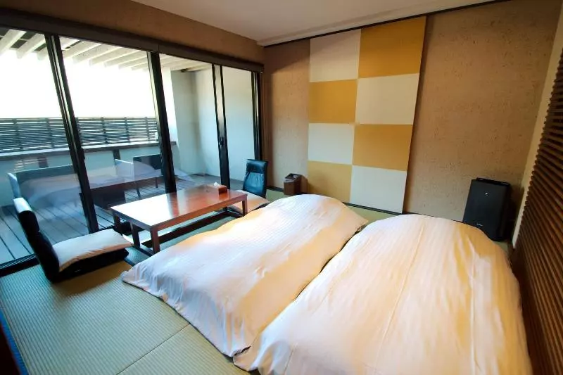 スタンダード４人部屋, Machiavelli Palace