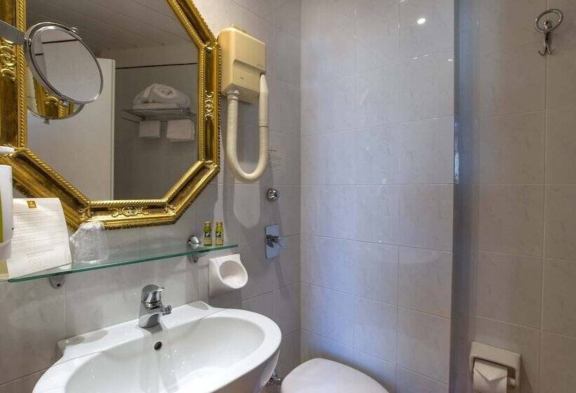 اتاق استاندارد, Machiavelli Palace