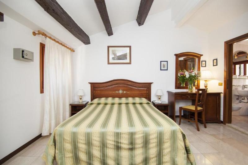 اتاق سوپریور, Orion