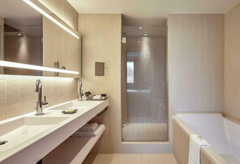 景色の見えるデラックスルーム, Pullman Paris La Defense