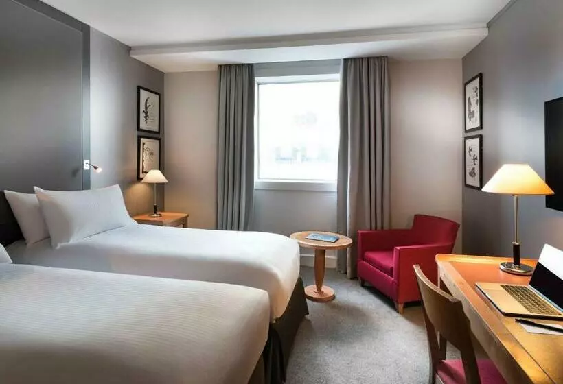 アウトサイドクラシックルーム, Pullman Paris La Defense