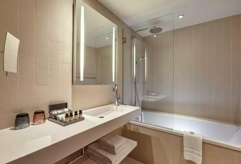 景色の見えるデラックスルーム, Pullman Paris La Defense
