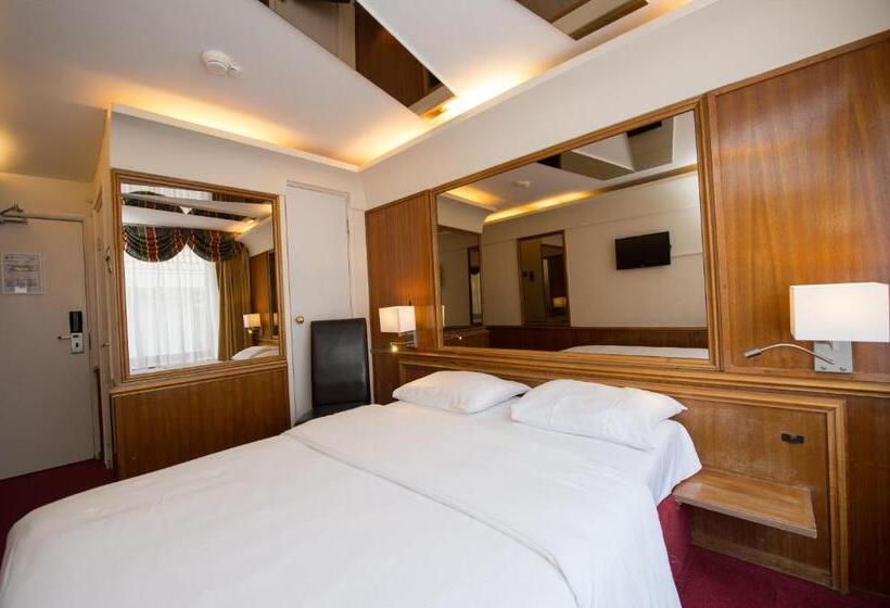 غرفة قياسية, Rembrandtplein