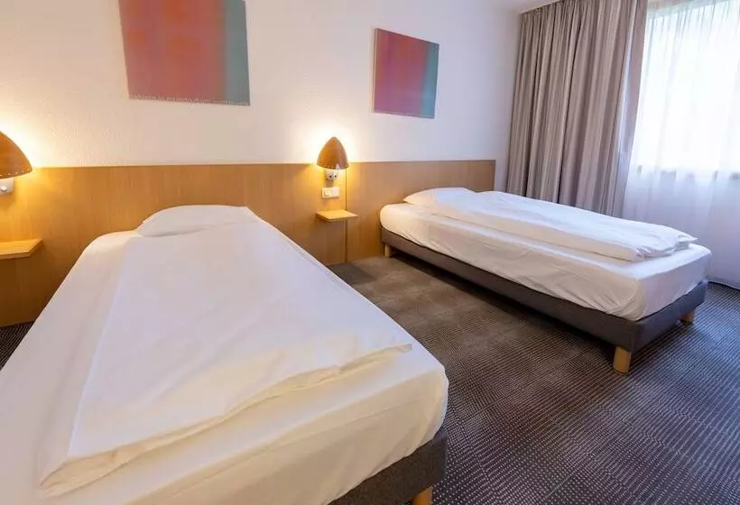 اتاق استاندارد, Novotel Düsseldorf City West