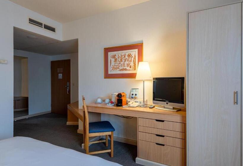 Номер Стандарт, Castrum Hotel Székesfehérvár
