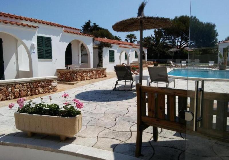 １ベッドルームアパートメント, Nure Cel Blau