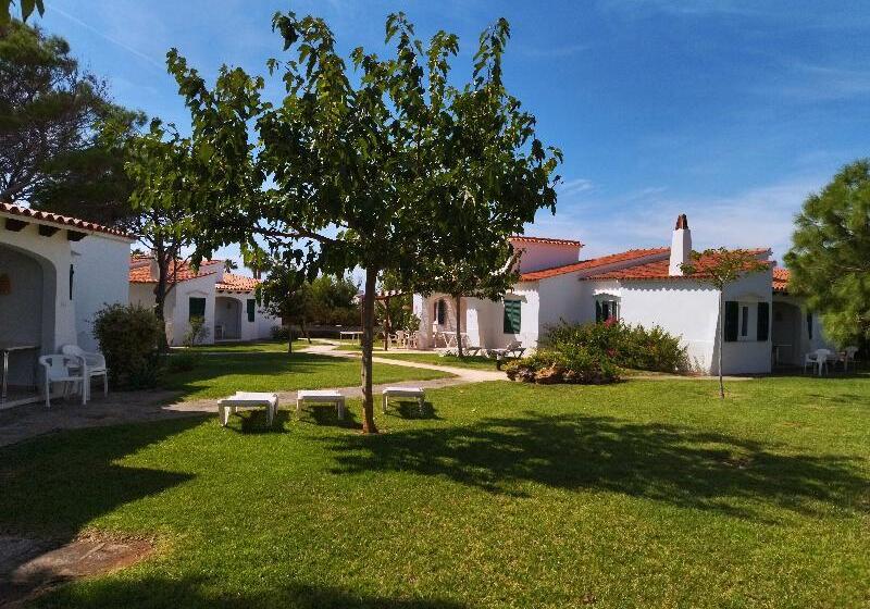 ３ベッドルームアパートメント, Nure Cel Blau