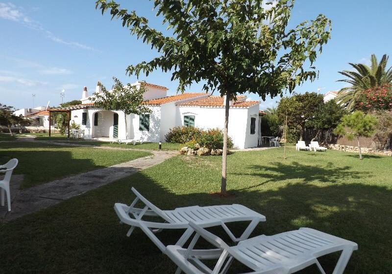 ３ベッドルームアパートメント, Nure Cel Blau