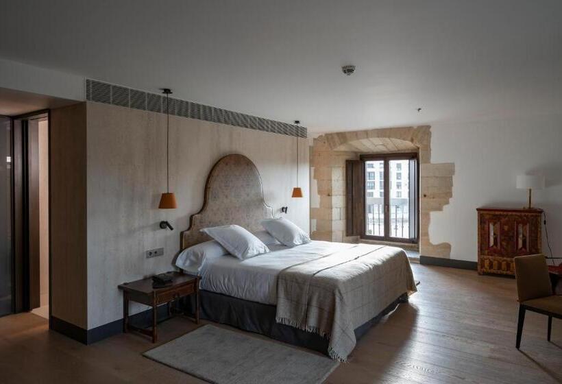 سوییت جونیور, Parador De Turismo De León