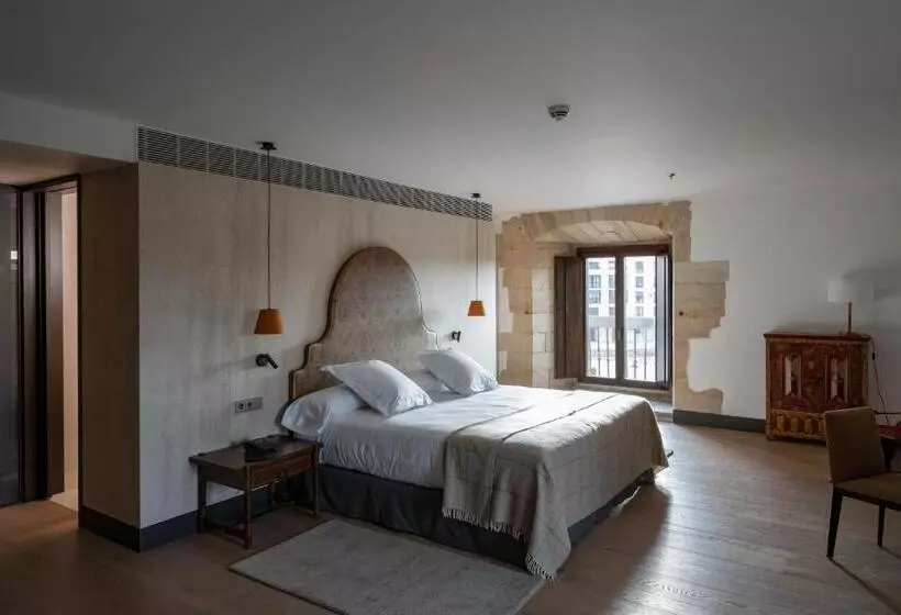 سوییت جونیور, Parador De Turismo De León