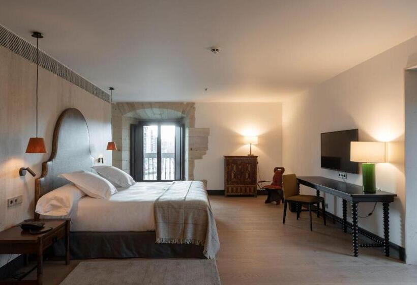 سوییت جونیور, Parador De Turismo De León