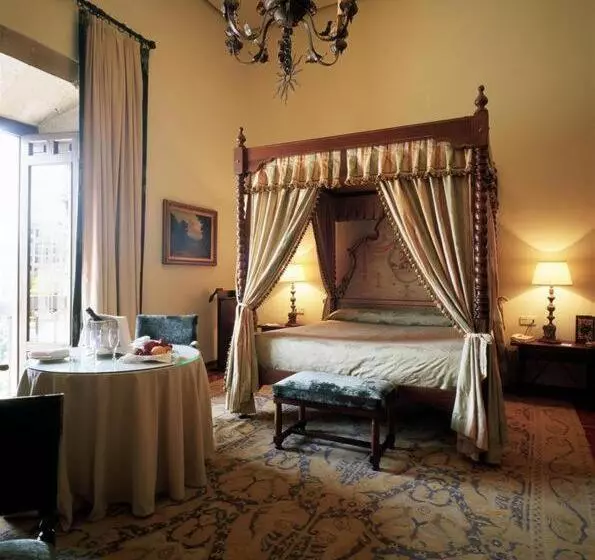 اتاق استاندارد, Parador De Turismo De León