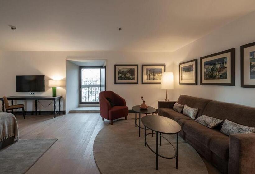 اتاق استاندارد, Parador De Turismo De León