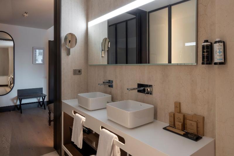 اتاق استاندارد, Parador De Turismo De León