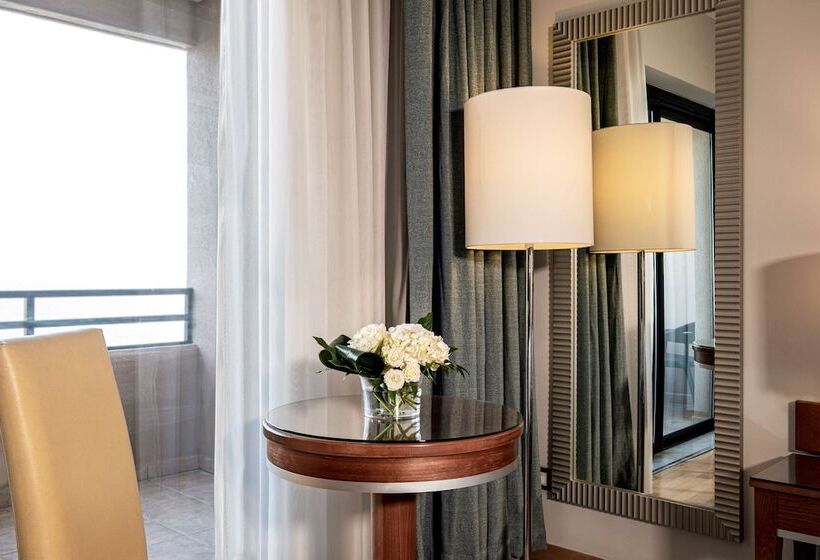 اتاق استاندارد با بالکن, Radisson Blu Resort, Malta St. Julian S