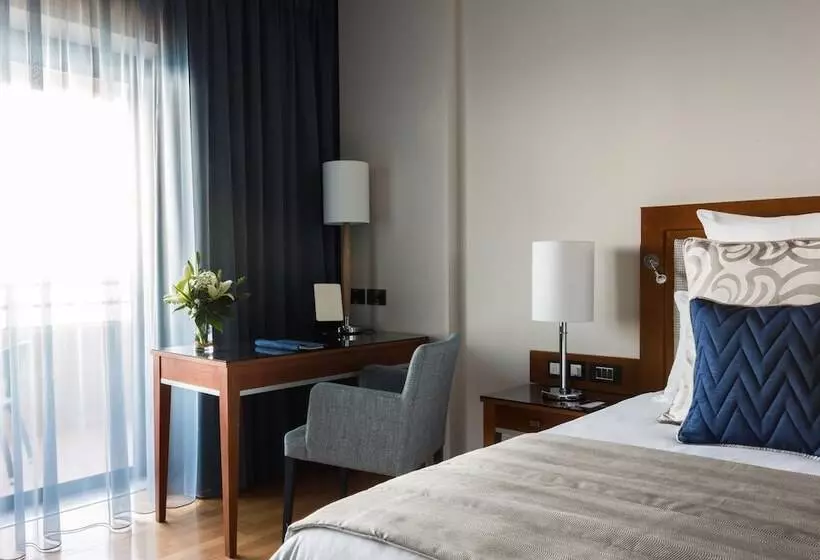 オーシャンビューのプレミアムルーム。, Radisson Blu Resort, Malta St. Julian S