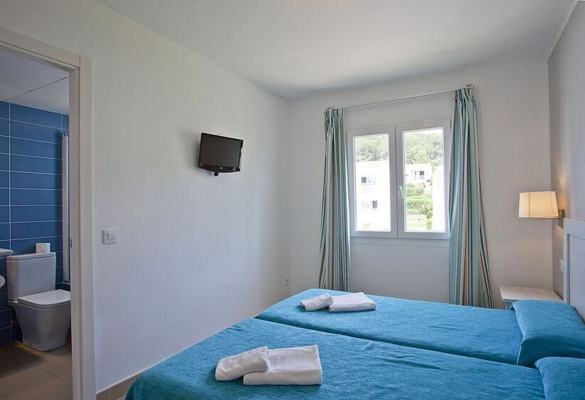 침실 3개 아파트, Seth Mestral & Llebeig