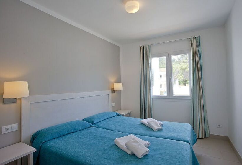 침실 3개 아파트, Seth Mestral & Llebeig