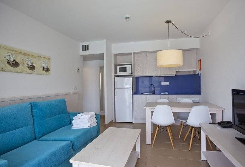 침실 3개 아파트, Seth Mestral & Llebeig