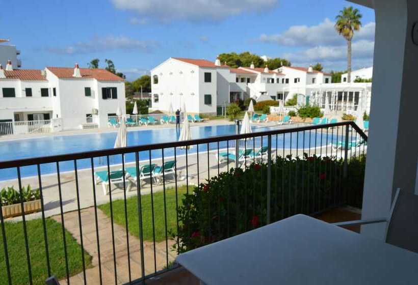 침실 3개 아파트, Seth Mestral & Llebeig