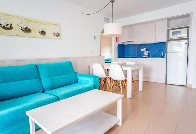 침실 2개 아파트, Seth Mestral & Llebeig