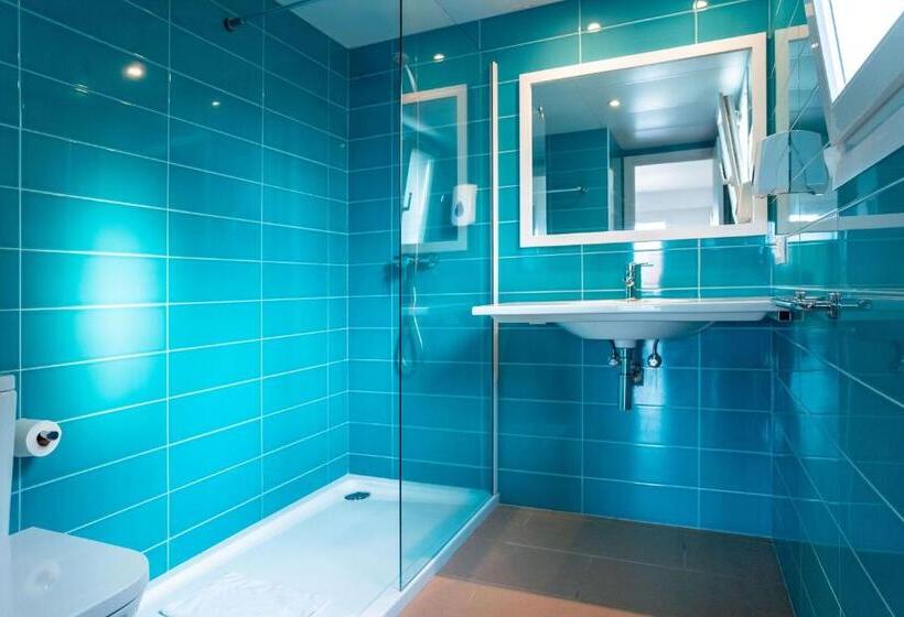 침실 3개 아파트, Seth Mestral & Llebeig