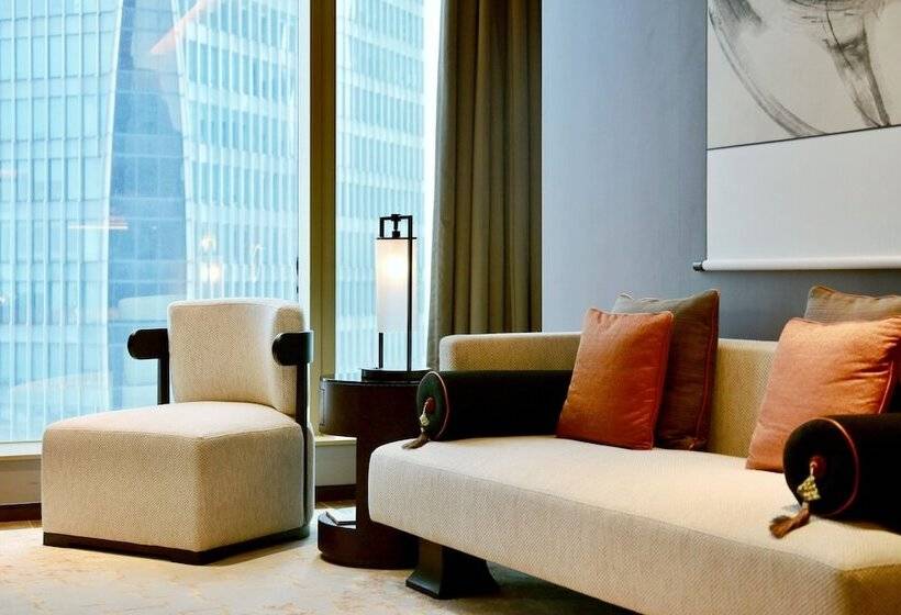 Номер Deluxe, Jumeirah Guangzhou