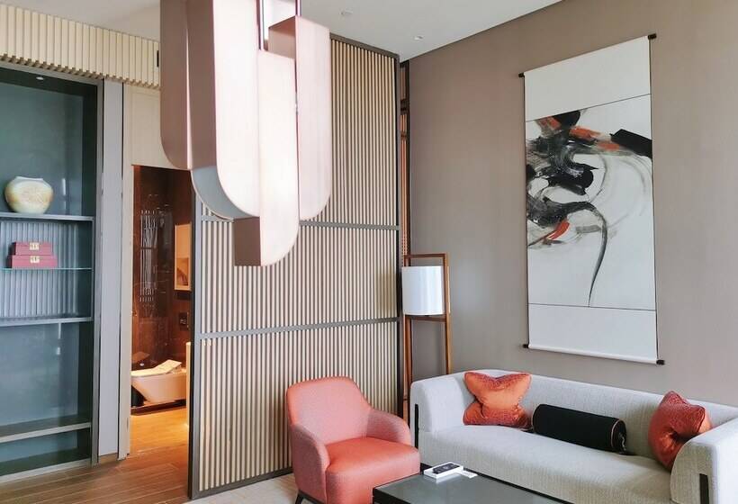 Люкс Повышенной Комфортности, Jumeirah Guangzhou